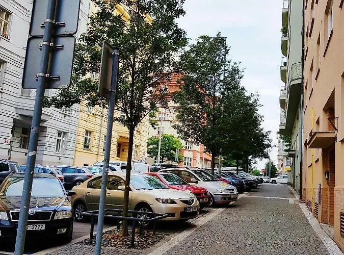 Appartement Yellow Few Steps From Metro