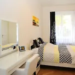 Apartamento Yellow Flora Praga