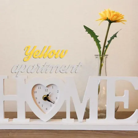 Yellow Flora * פראג